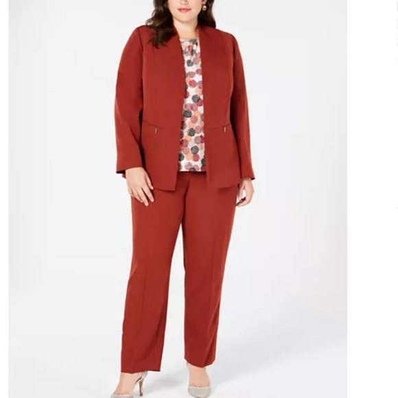 Kasper Jackets & Blazers - NWT! Kasper Kiss Front Plus Collarless Blazer Russet Plus 16